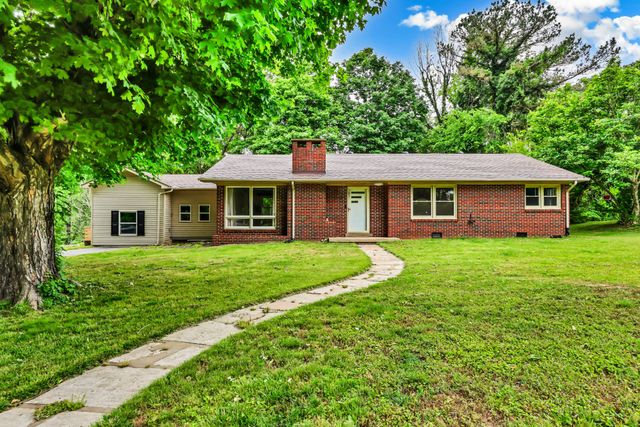 301 Main St, Cumberland City, TN 37050