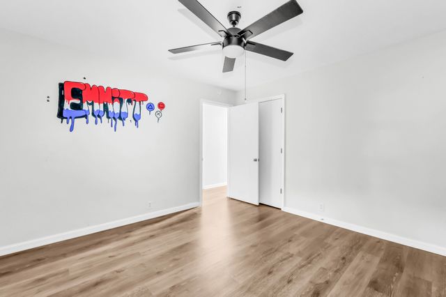 301 Main St, Cumberland City, TN 37050