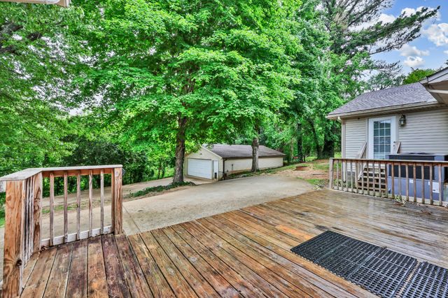 301 Main St, Cumberland City, TN 37050