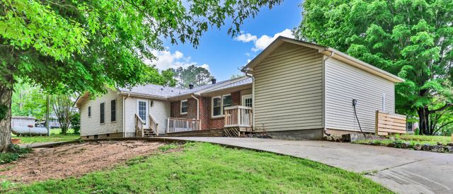 301 Main St, Cumberland City, TN 37050