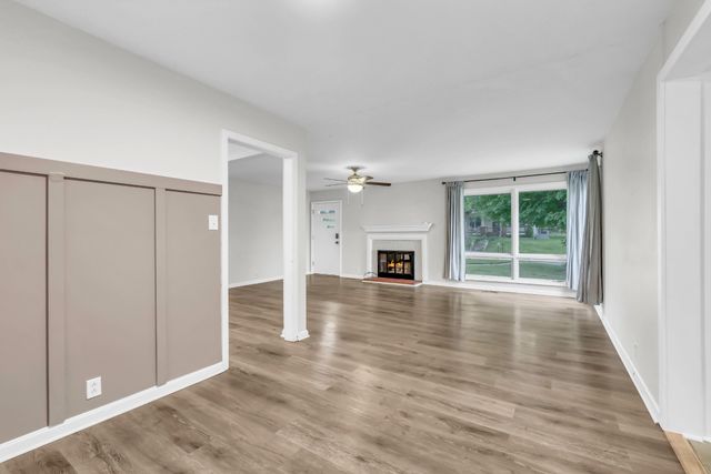 301 Main St, Cumberland City, TN 37050