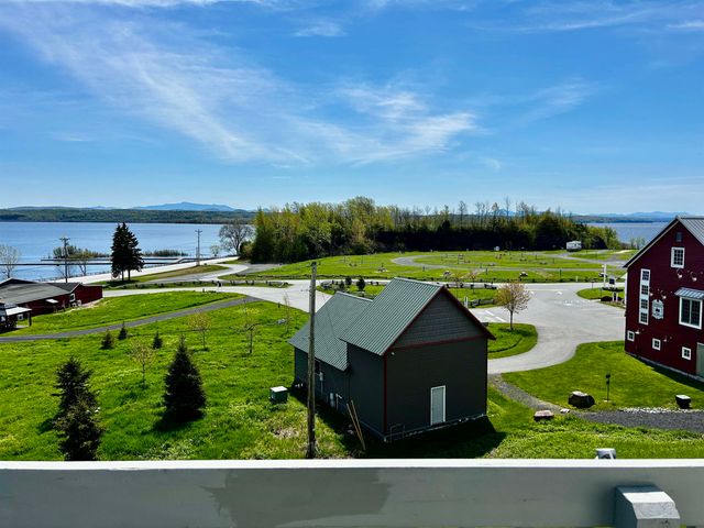 8 Angler Lane, South Hero, VT 05486
