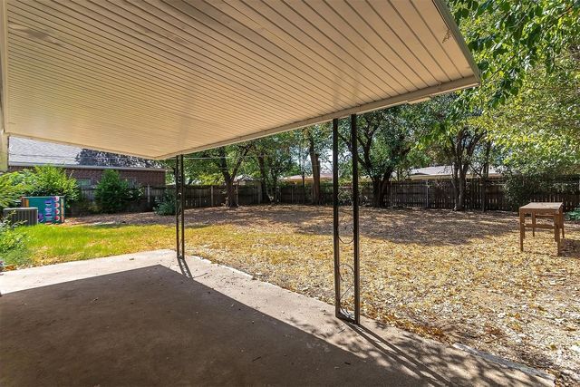 2420 Hancock Street, Irving, TX 75061
