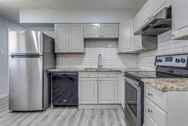 2420 Hancock Street, Irving, TX 75061