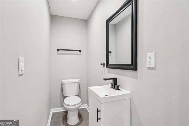 2450 Elkhorn Drive, Decatur, GA 30034