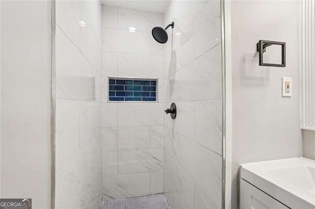 2450 Elkhorn Drive, Decatur, GA 30034