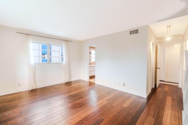 900 NE 12TH Avenue 408, Hallandale Beach, FL 33009