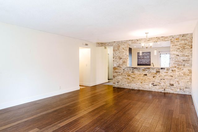 900 NE 12TH Avenue 408, Hallandale Beach, FL 33009