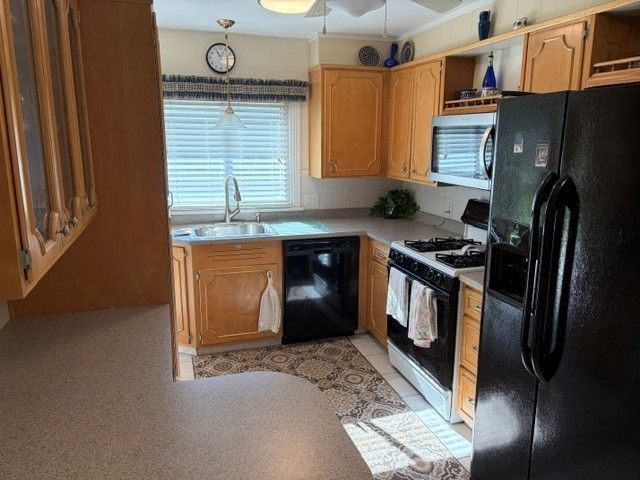 1034 FORD Avenue, Erie, PA 16505