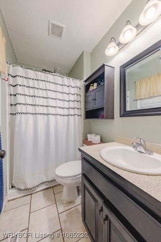 405 Woodland Hills Boulevard, Roland, OK 74954