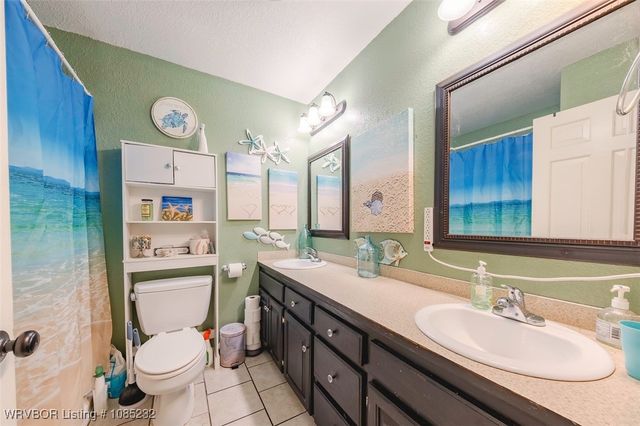 405 Woodland Hills Boulevard, Roland, OK 74954