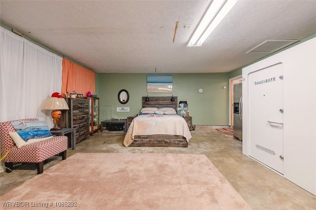 405 Woodland Hills Boulevard, Roland, OK 74954