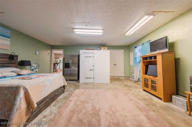 405 Woodland Hills Boulevard, Roland, OK 74954