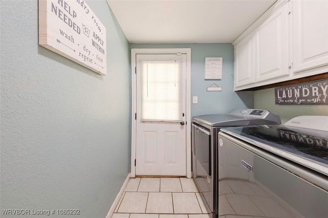 405 Woodland Hills Boulevard, Roland, OK 74954