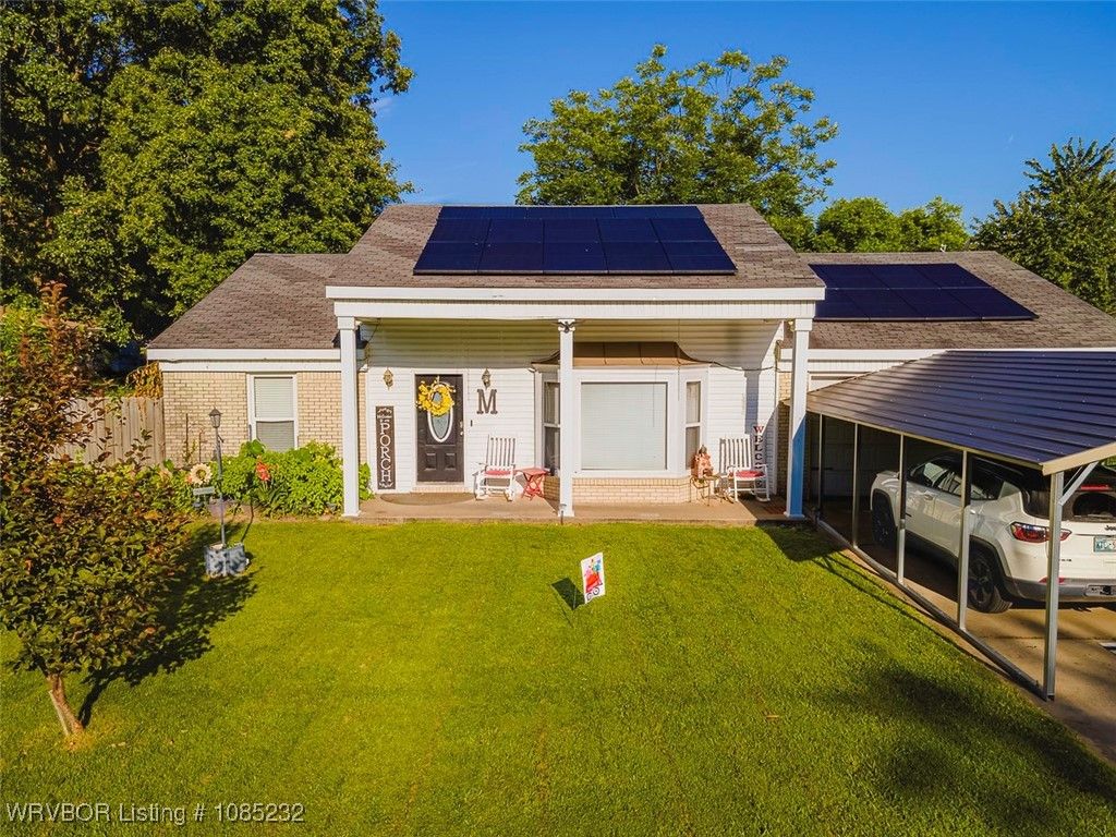 405 Woodland Hills Boulevard, Roland, OK 74954