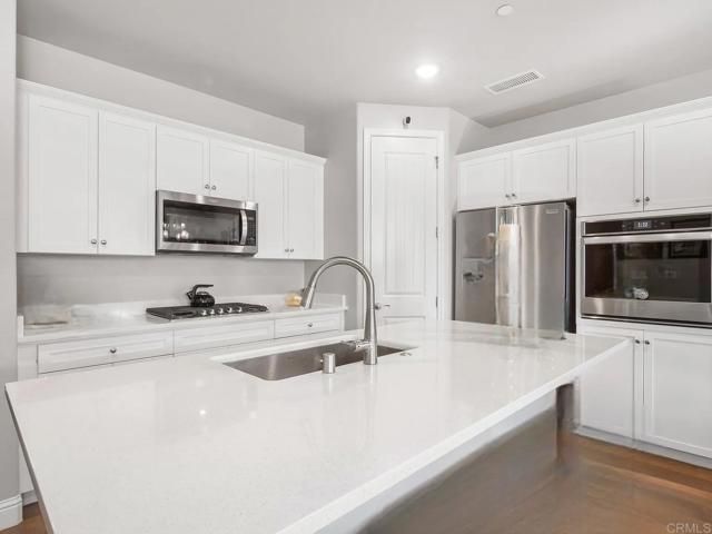 6217 E Mia Drive, Clovis, CA 93727