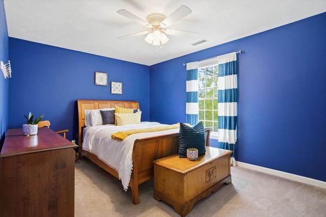 18 Oakridge, Saugus, MA 01906