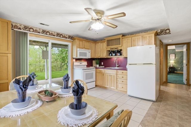 18 Oakridge, Saugus, MA 01906