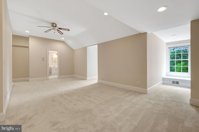 501 SENECA GREEN WAY, Great Falls, VA 22066