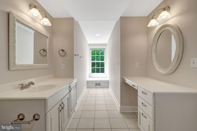 501 SENECA GREEN WAY, Great Falls, VA 22066