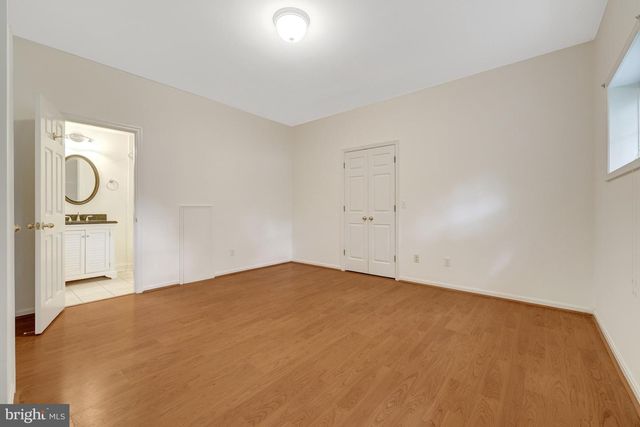 501 SENECA GREEN WAY, Great Falls, VA 22066