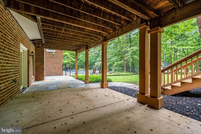 501 SENECA GREEN WAY, Great Falls, VA 22066