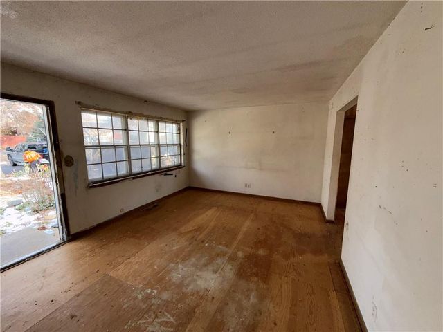 8539 Sandusky Avenue, Kansas City, KS 66112