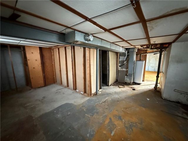 8539 Sandusky Avenue, Kansas City, KS 66112