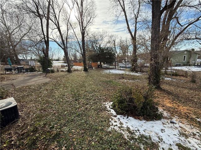 8539 Sandusky Avenue, Kansas City, KS 66112