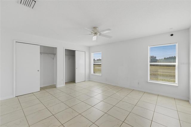 10758 SE HIGHWAY 464C, Ocklawaha, FL 32179