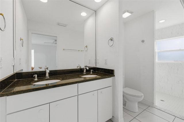 10758 SE HIGHWAY 464C, Ocklawaha, FL 32179