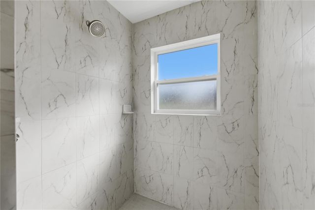 10758 SE HIGHWAY 464C, Ocklawaha, FL 32179