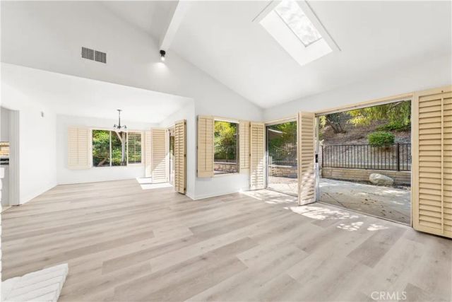 17 Morning Dew, Irvine, CA 92603