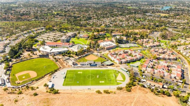 17 Morning Dew, Irvine, CA 92603