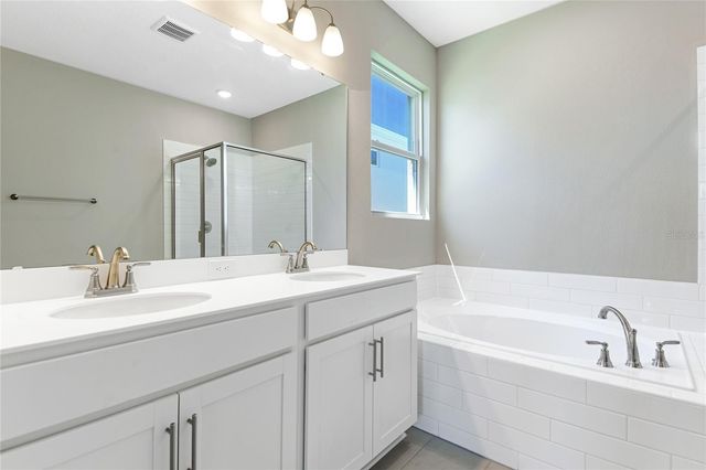 4220 SAWTOOTH COURT, Tavares, FL 32778