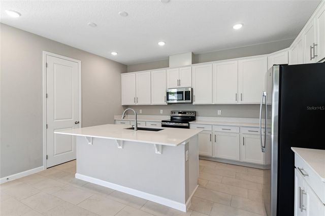 4220 SAWTOOTH COURT, Tavares, FL 32778