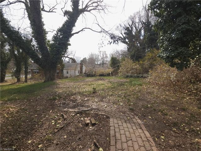 105 Academy Street, Madison, NC 27025