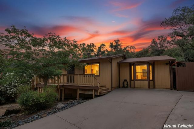 17495 Anona Ct, Grass Valley, CA 95949