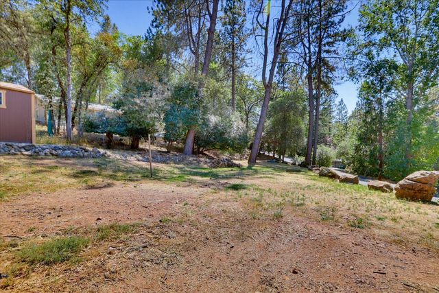 17495 Anona Ct, Grass Valley, CA 95949