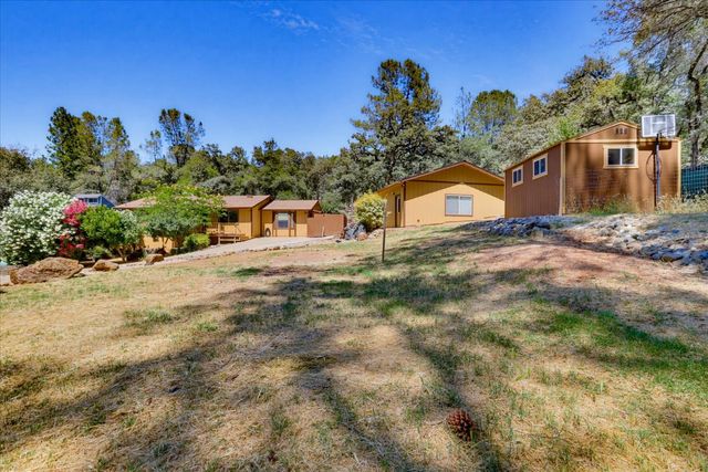17495 Anona Ct, Grass Valley, CA 95949