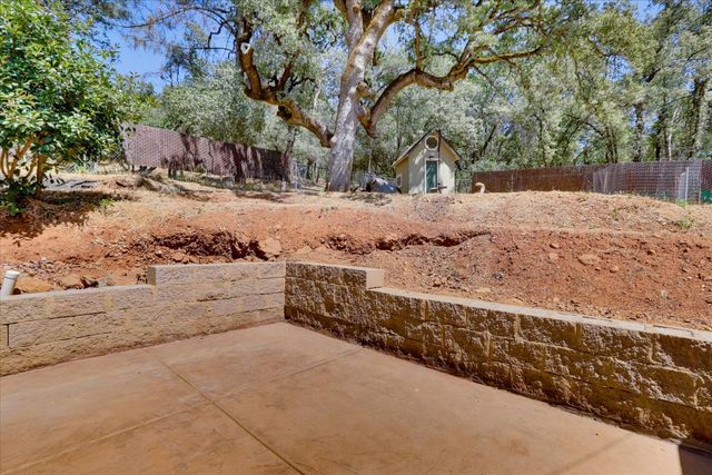 17495 Anona Ct, Grass Valley, CA 95949