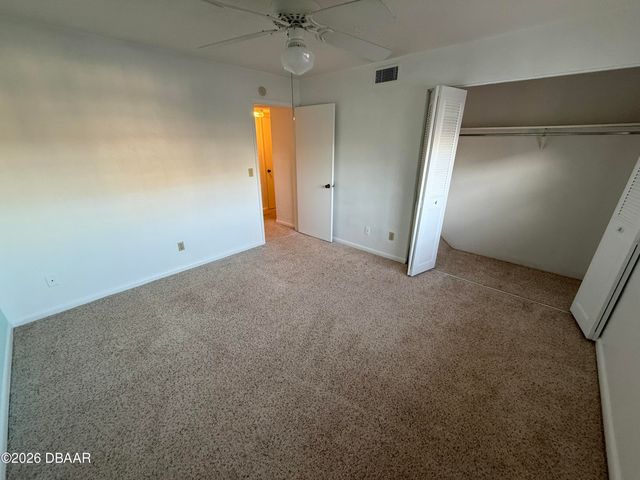625 N Halifax Ave Apt 24, Daytona Beach, FL 32118