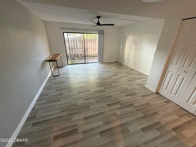 625 N Halifax Ave Apt 24, Daytona Beach, FL 32118