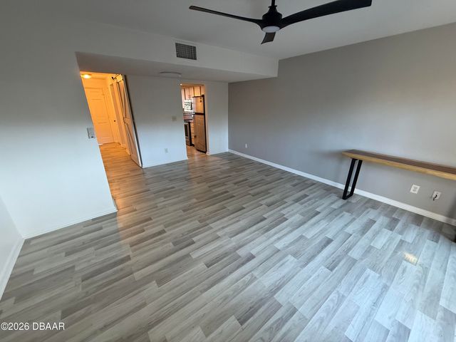 625 N Halifax Ave Apt 24, Daytona Beach, FL 32118