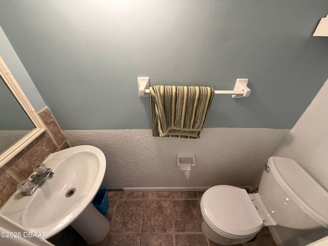 625 N Halifax Ave Apt 24, Daytona Beach, FL 32118