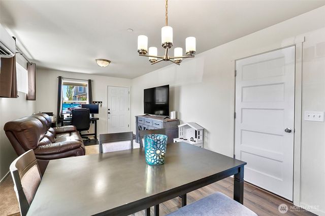 7121 42nd Place NE, Marysville, WA 98270