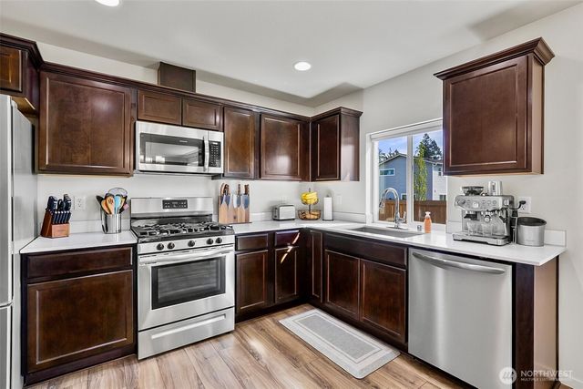 7121 42nd Place NE, Marysville, WA 98270