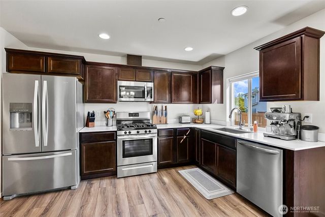 7121 42nd Place NE, Marysville, WA 98270