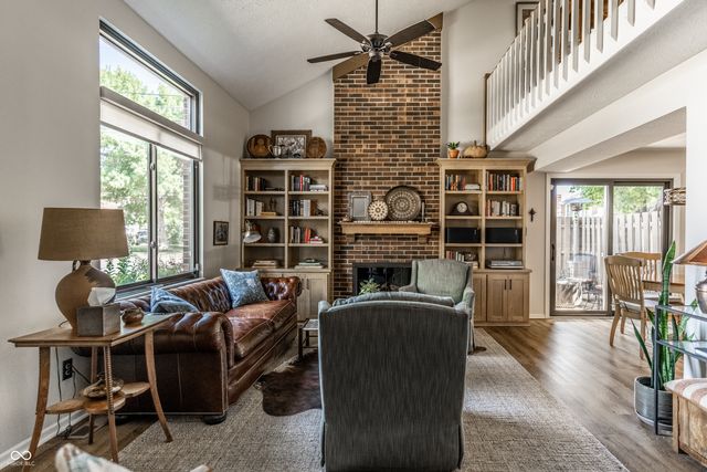 315 E St Clair Street, Indianapolis, IN 46202