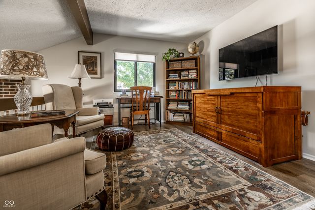 315 E St Clair Street, Indianapolis, IN 46202